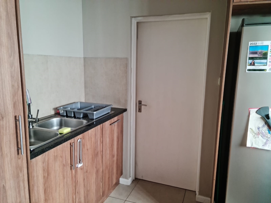To Let 3 Bedroom Property for Rent in Parklands Western Cape